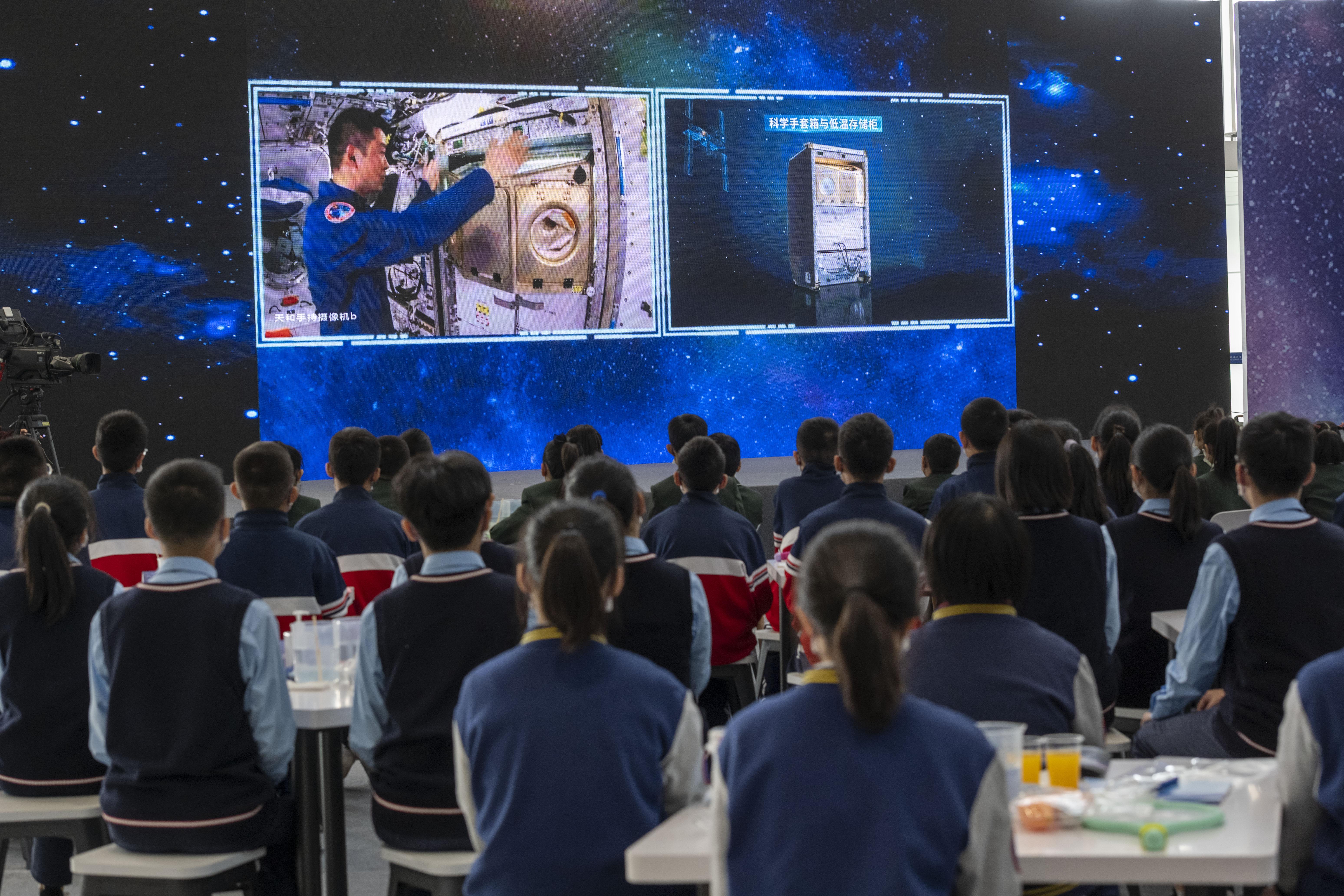 太空授课有几次，第三次太空授课活动圆满成功